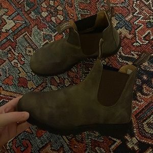 Blundstone boots! Women’s size 9 - ONLY WORN ONCE